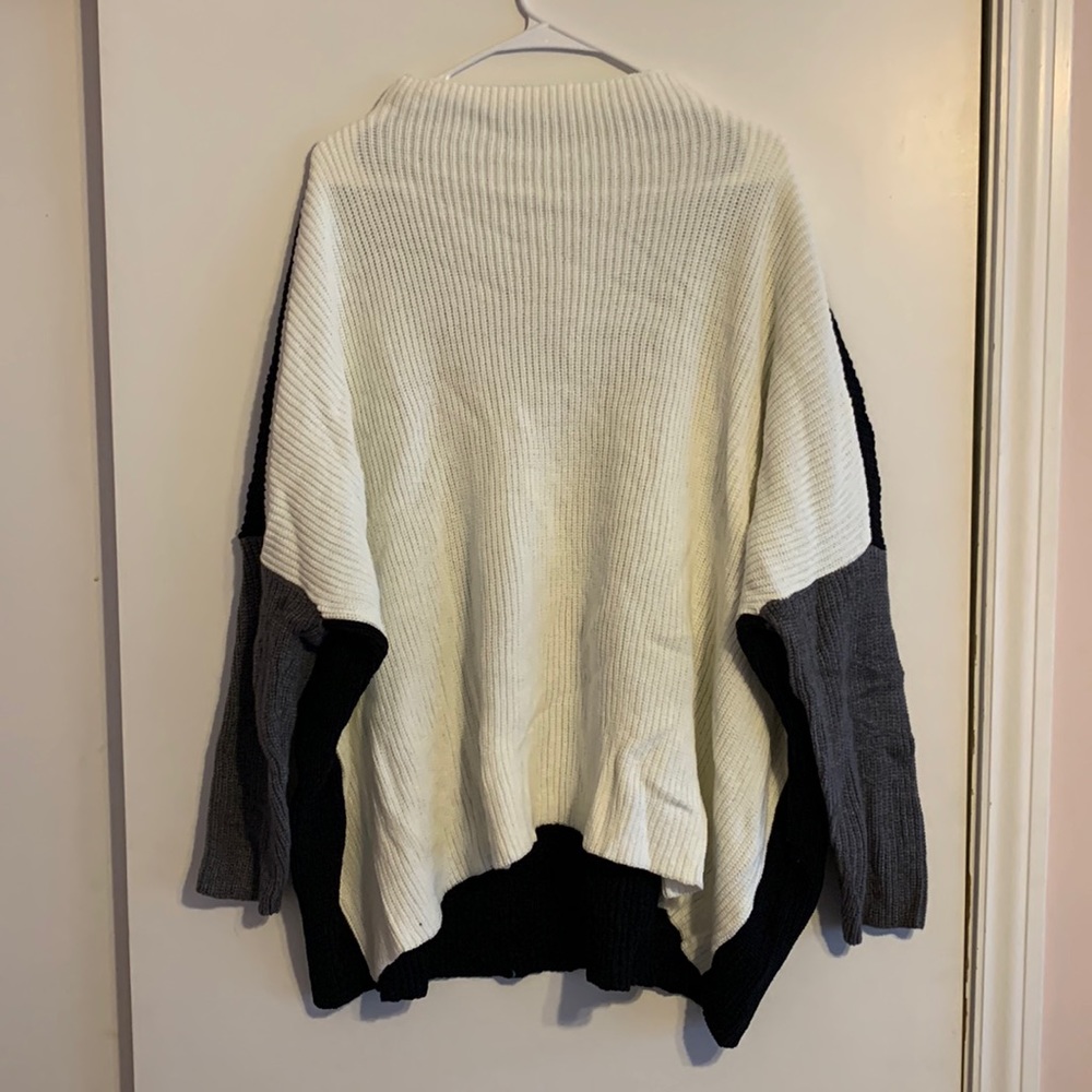 New York & Company Sweater